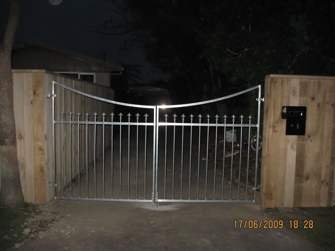 Ornamental metal driveway gate, Rangiora, Christchurch